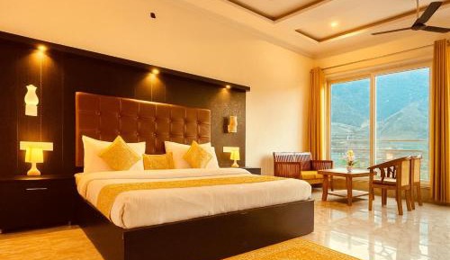 King Room with Mountain View