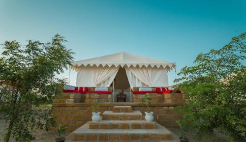 Deluxe Double or Twin Room with Balcony