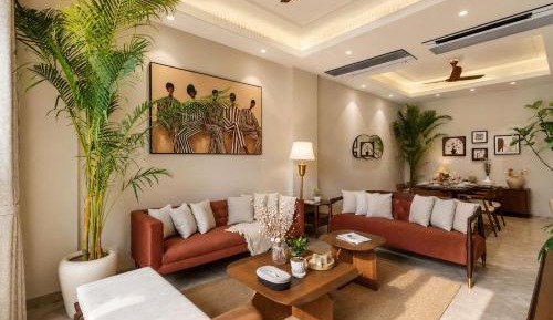 Three-Bedroom Apartment with Balcony