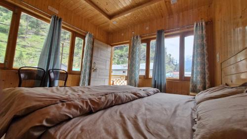 Double Room with Mountain View