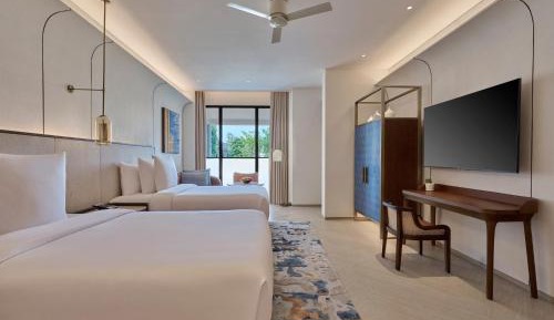 Classic Twin Room with Pool View