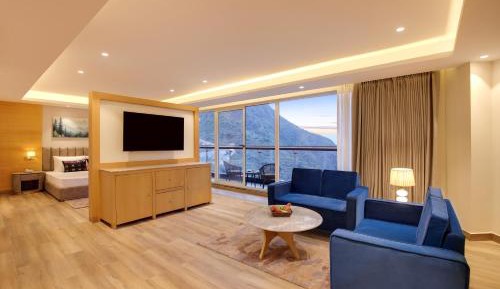 Studio  (15% Discount on Spa Services,Complimentary High Tea and Happy Hours 1+1)