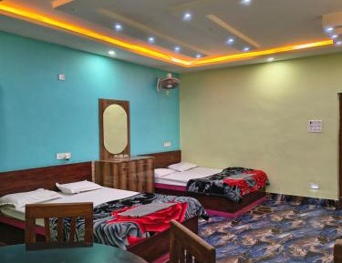 Deluxe Family Room