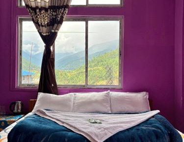 Triple Room with Mountain View
