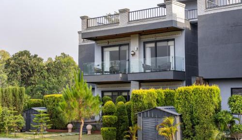 Villa with Private Pool
