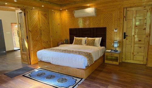 Suite with Balcony