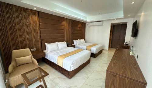 Deluxe Twin Room