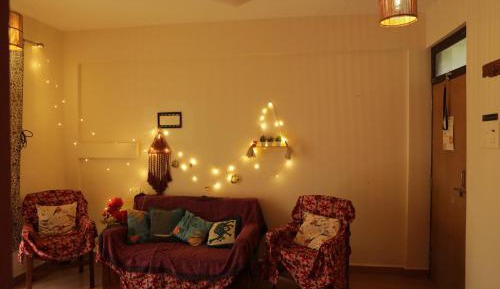 One-Bedroom Apartment with Balcony