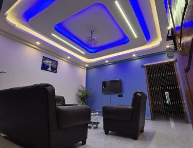 Superior Family Room