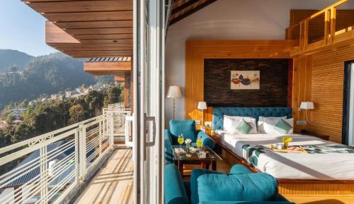 King Quad Attic with Balcony (Valley View)