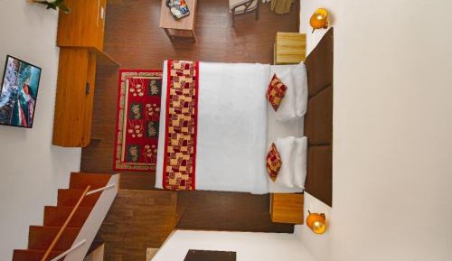Superior Family Room
