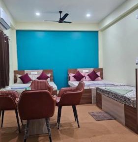 Mixed Dormitory Room