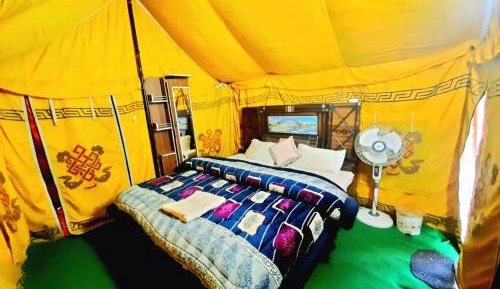 Double Room with Mountain View