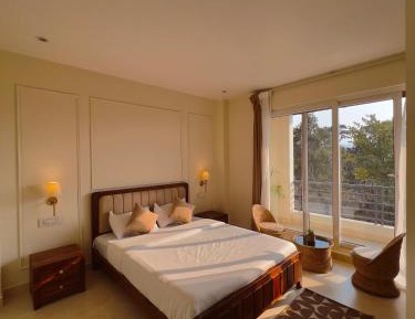 Double Room with Lake View