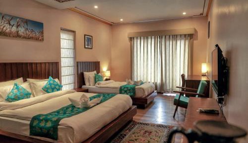 Double Room with Balcony (3 Adults)