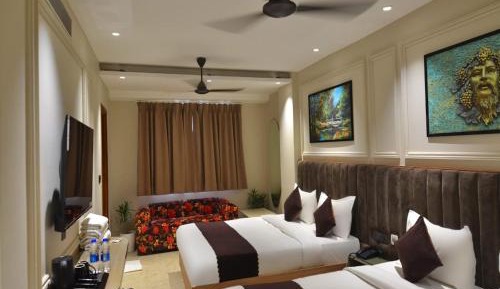 Deluxe Triple Room