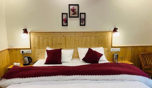 Double Room with Mountain View
