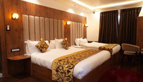 Triple Room with Mountain View