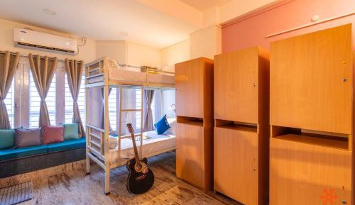 Bed in 6-Bed Deluxe Female Dormitory Room