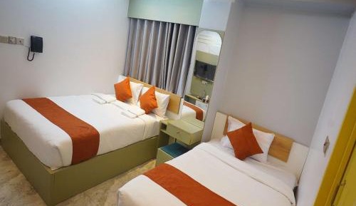 Deluxe Twin Room