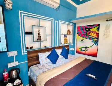 Queen Room with Balcony
