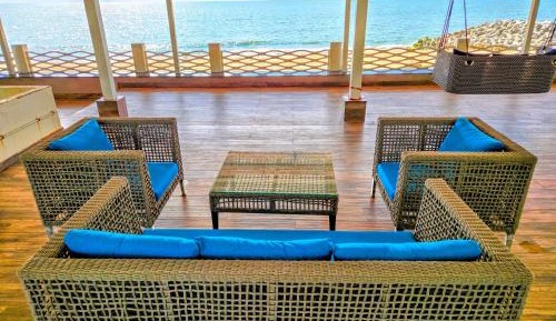 Garden View Room with Bathtub and Patio