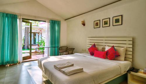 Blu Rock - Cottage (Welcome Drink on Arrival) -- 15% Discount on Food & Soft Beverages