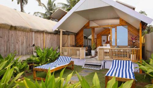 Front Hut with Full Sea View
