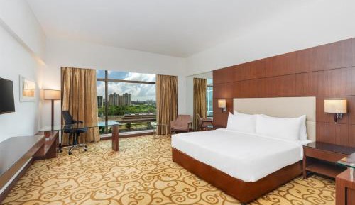 Executive Room - Complimentary 2 pints of Beer/2 servings of IMFL/1 glass of domestic wine & 20% off on F&B