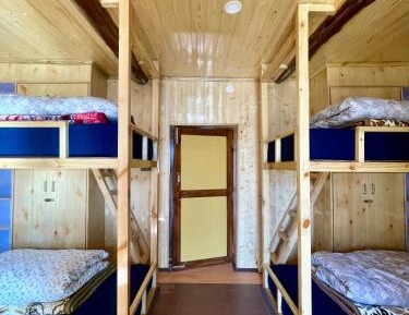 Mixed Dormitory Room
