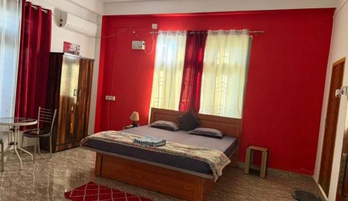 Large Double Room