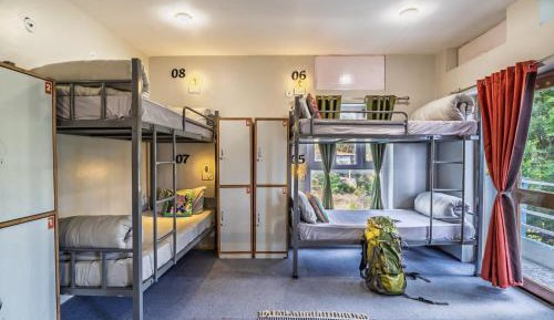 Bed in 8-Bed Mixed Dormitory Room