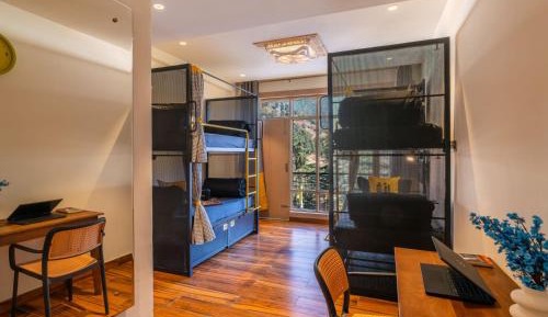  Bed in 4 Bed Mixed Dormitory with Balcony and Hill View