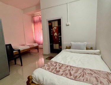 Double or Twin Room with Private Bathroom