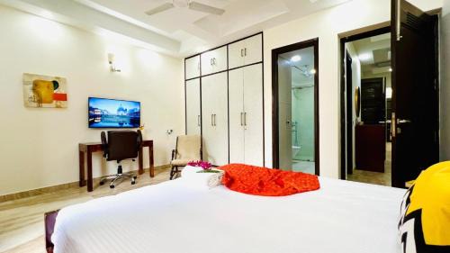 Superior Two-Bedroom Apartment