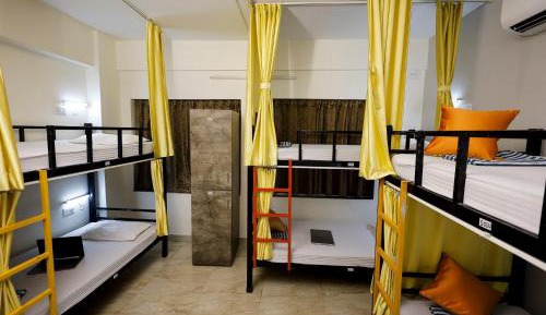 Bed in 6-Bed Mixed Dormitory Room