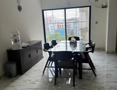 Four-Bedroom Apartment with Balcony 