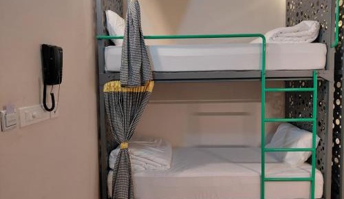 Bed in 6-Bed Mixed Dormitory Room