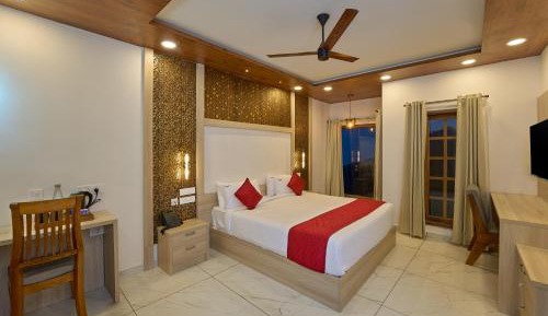 Luxury Plantation View with Bathtub with 5% off on Food & Beverage services & Complimentary Bonfire , Hi-Tea