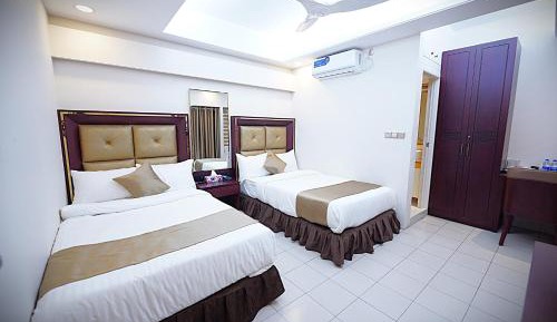 Superior Twin Room