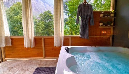 Premium room (with balcony)