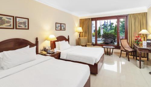 Day Use Room (11 am - 6pm) Book latest by 4pm. Overnight stay not allowed