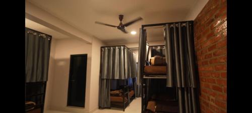 Bed in 6-Bed Mixed Dormitory Room