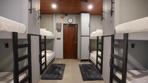 Bed in 8-Bed Mixed Dormitory Room