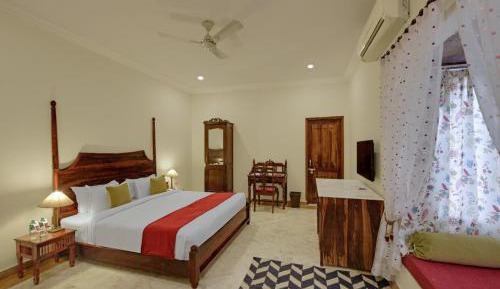 Deluxe Double or Twin Room