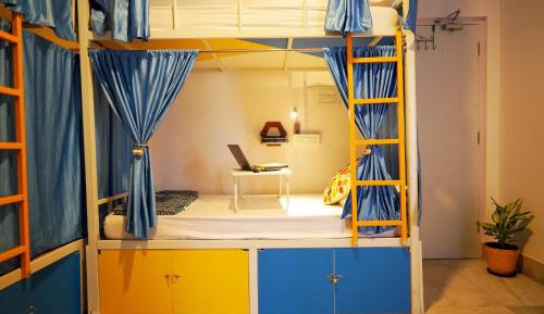 Bed in 8-Bed Mixed Dormitory Room