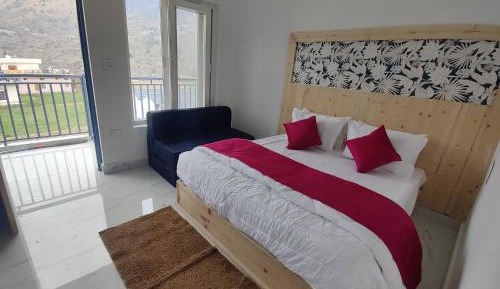 Luxury Triple Room