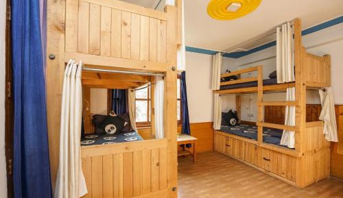 Bed in 4-Bed Mixed Dormitory Room