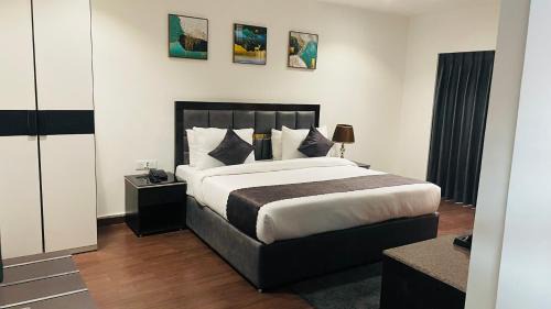 Superior Room with City View