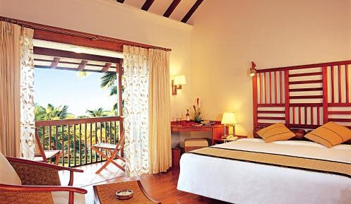 Superior Cottages Garden View King Bed